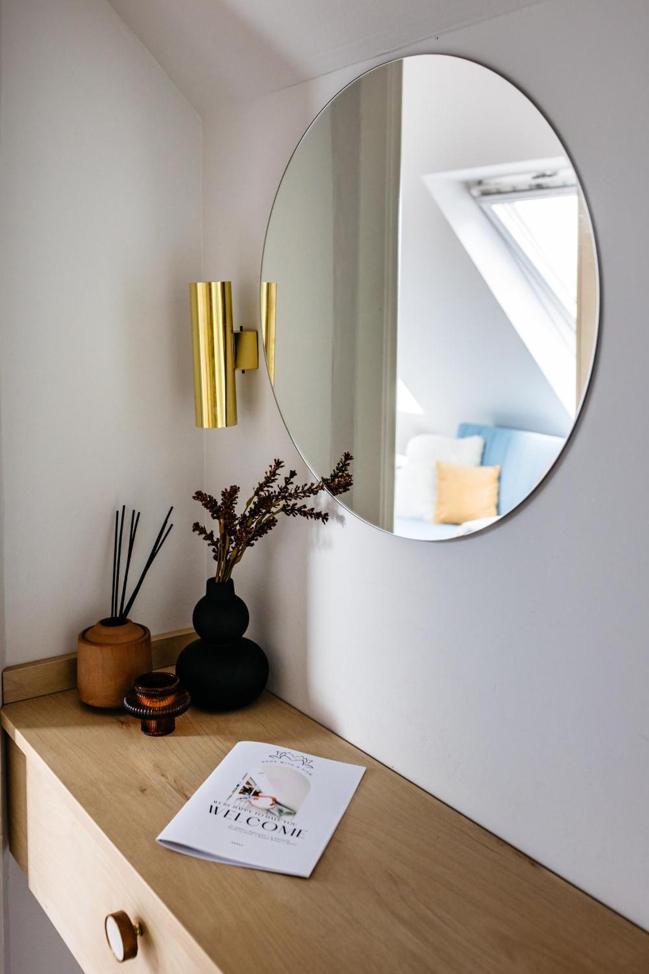 Апартаменты Nook With A View - Quelle Дьёр Экстерьер фото